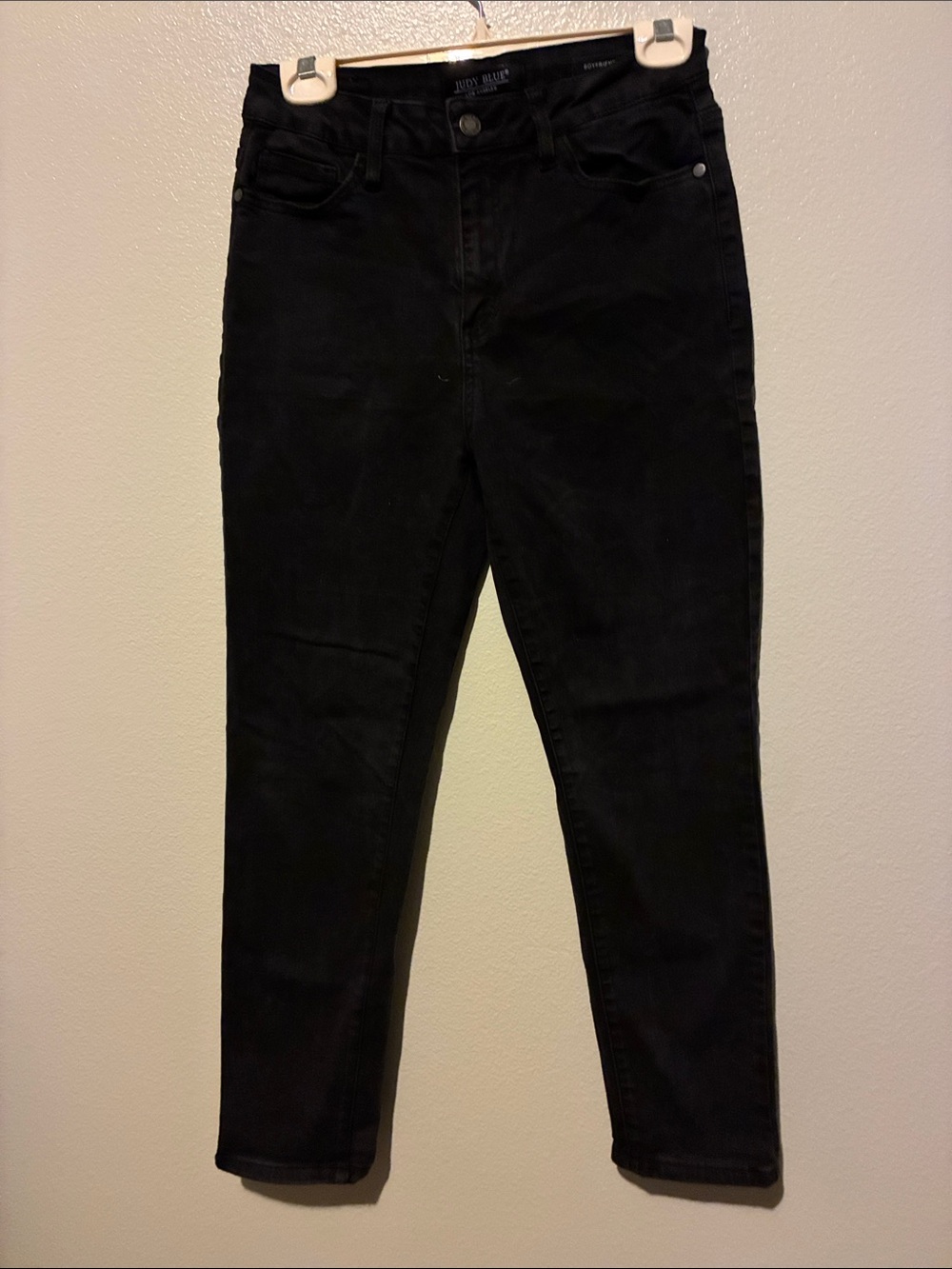 Black Women’s Jeans - Boyfriend Fit